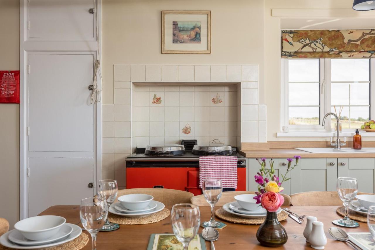 Luxury Farmhouse With Stunning Views And Hot Tub Ebberston Экстерьер фото