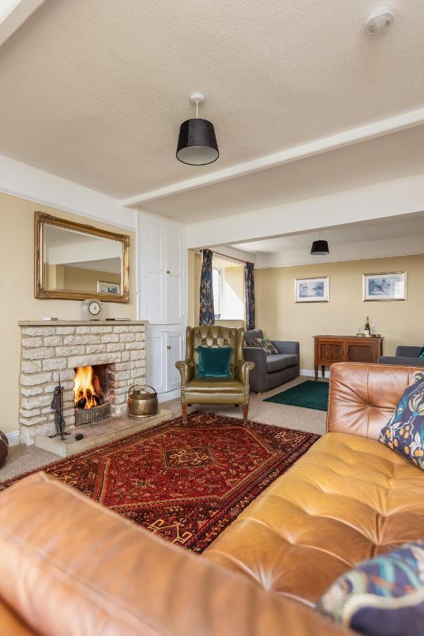 Luxury Farmhouse With Stunning Views And Hot Tub Ebberston Экстерьер фото